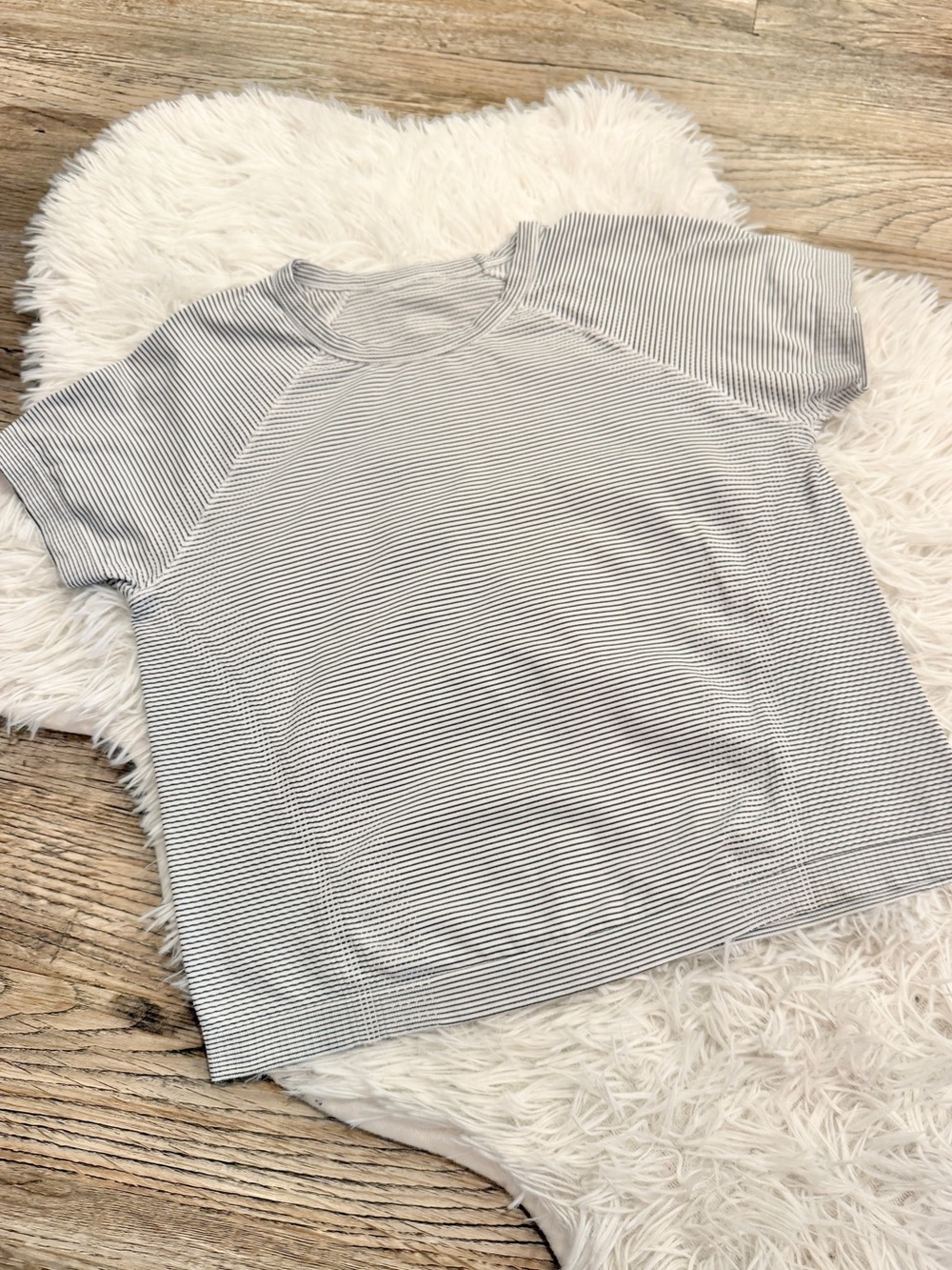 Athleta Girl Power Up Tee Sport Stripe XL